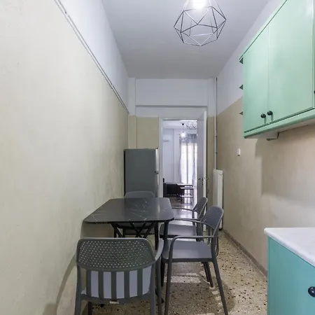 Classic 2Bd Apartment Athens Exterior photo