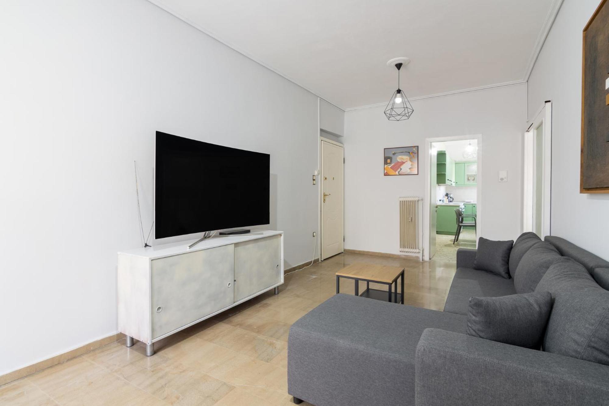 Classic 2bd Apartment Athens