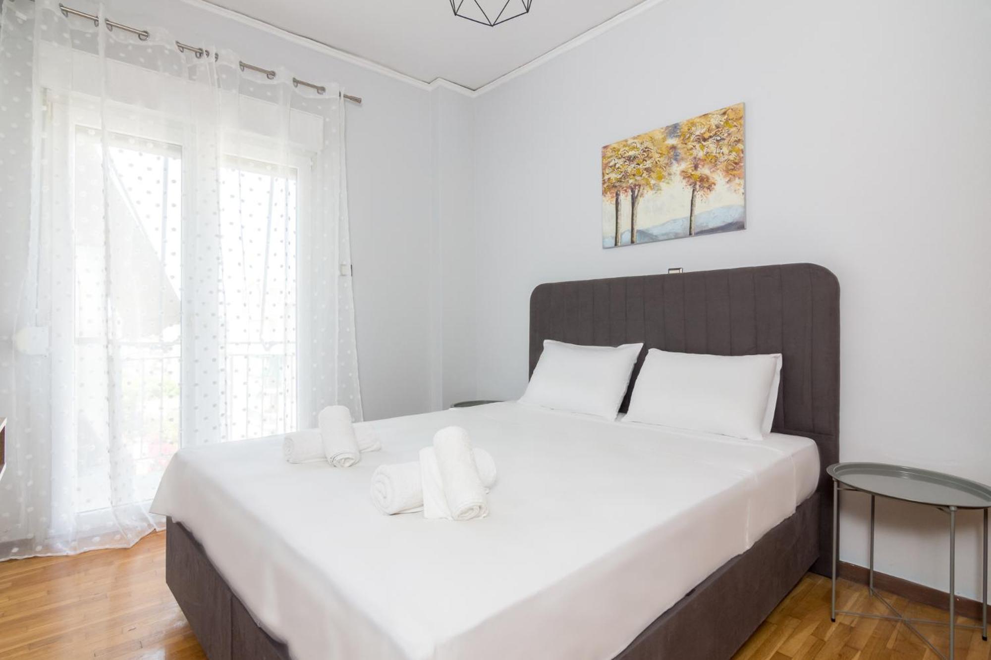 Classic 2bd Athens
