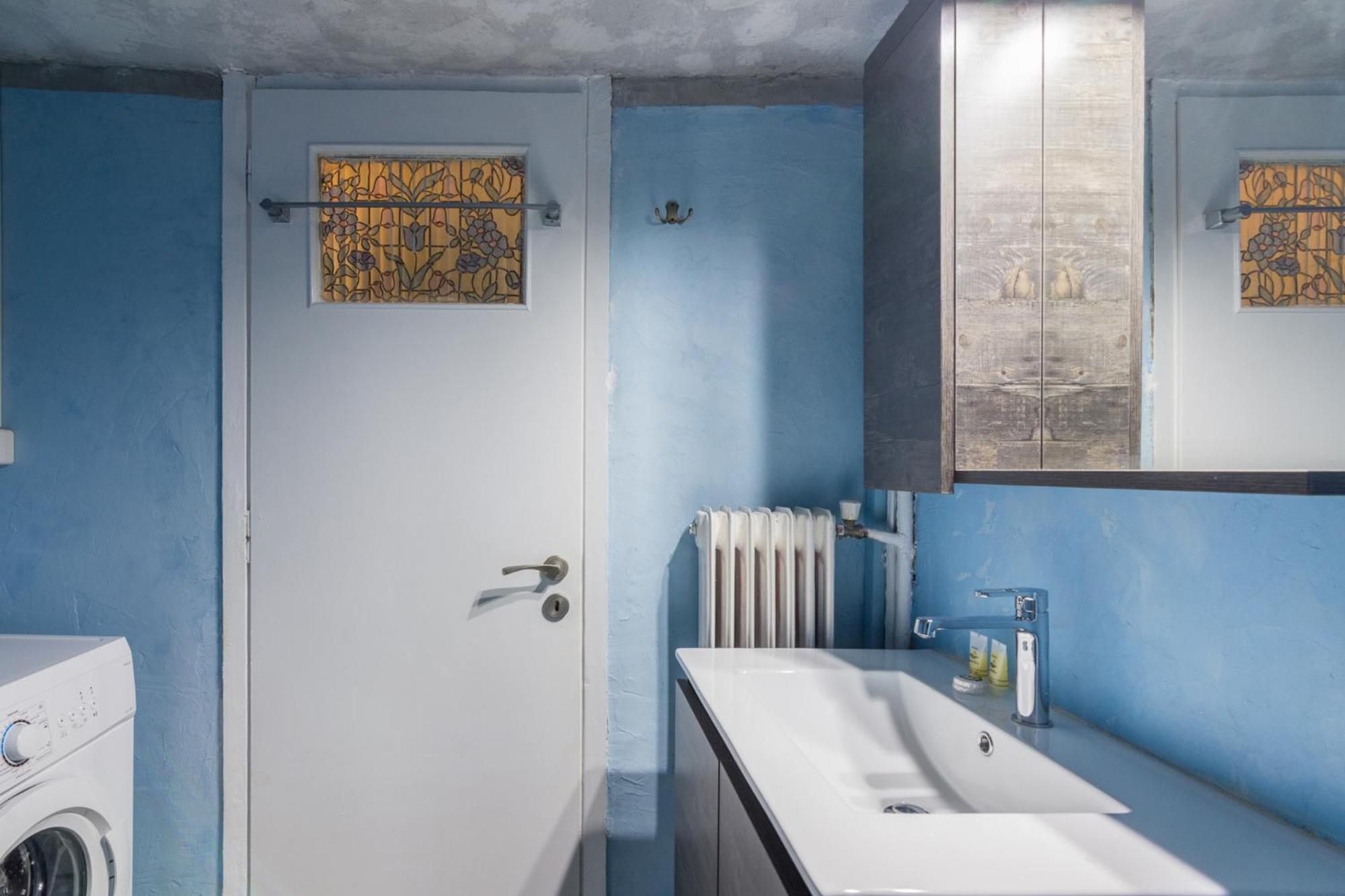 Classic 2bd Apartment